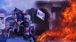 Nepal Protests News,पूर्व प्रधानमंत्री की पत्नी को जलाकर मारा, निहत्थे पुलिसकर्मियों की पीट-पीटकर हत्या... नेपाल में ये कैसा विरोध प्रदर्शन? - gen z ...