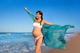 Per fortuna il mercato soddisfa. Costumi Premaman 2015 Da Calzedonia A Prenatal Tutti I Modelli Piu Fashion Foto Pourfemme