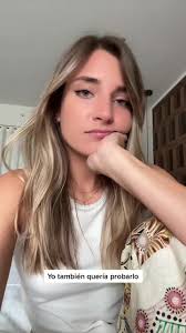 Clara Navarro (@claranavarrob)