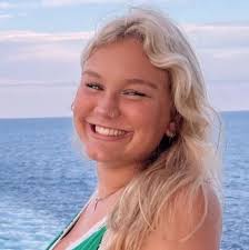 Emma Simmons and Brandon Ayers's Wedding Website