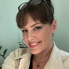 Candace Kaufman's Instagram, Twitter & Facebook