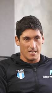 Marian Corzo En esta ocasión tuvimos el placer de charlar con la canta  autora Marian Corzo. Charlamos en este episodio de su proceso creativo, de  su amor por Guatemala, su álbum de