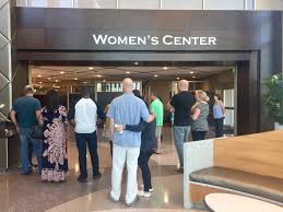 Northside Hospital On Twitter Woah Baby Meet The Moms And Dads To Be Touring The New Cherokee Facility And Preparing For Their Delivery At The New Hospital Https T Co Okbtb3gbg8