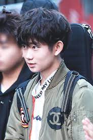 Pin Di Kimjunwook Theeastlight