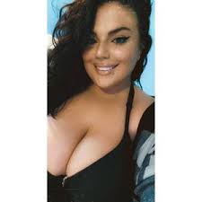 🩷Lala Rivera🩷 (@virg0blisss)