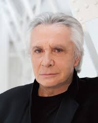 Michel sardou évoque une fille aux yeux clairs et sa mère jackie sardou dans le documentaire famille je vous chante sur france 3 le 8 juin 2018. Michel Sardou Wiki Michel Sardou Fandom
