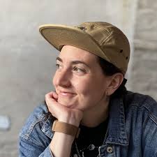 Katie Holmquist's Instagram, Twitter & Facebook