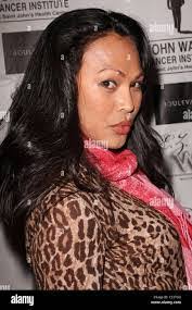 Cassandra Butz's Instagram, Twitter & Facebook