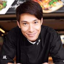 His birthday, what he did before fame, his family life, fun trivia facts, popularity rankings in 2013, he hosted the chinese children's program finding u. Ben Yeo æ¨å¿—é¾™ Ben Yeo æ¨å¿—é¾™ist Jetzt Live