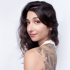 Amal Bitar's Instagram, Twitter & Facebook