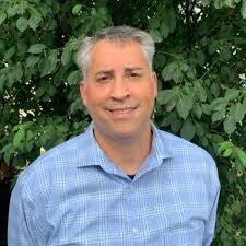 Keith Mcateer's Instagram, Twitter & Facebook