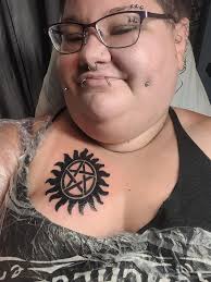 Got my 1st tattoo yesterday! Had an amazing artist. He had some good  inspiration in his studio!! Love it!!