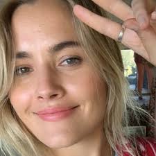 Martha Meredith (@meredithmartha)