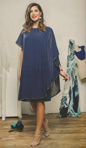 Visualizza altre idee su vestiti, abiti, taglie forti. Abito Cerimonia Donna Curvy In Voile Con Profili Ricamati Favole Abiti Da Sposa E Da Cerimonia Con Sartoria