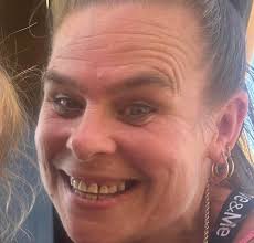 Looking for someone to do my family pics …