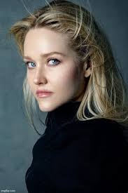 Familiar nurse b and b cast list