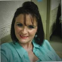 Crystal Wendt's Instagram, Twitter & Facebook