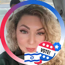 Russian Mani/Pedi s. Any recommendations? Thank you!