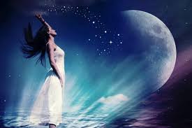 The phases of the moon throughout the month can affect your zodiac sign differently than they do for someone else, and you should know what to expect as the moon changes its shape. Strawberry Full Moon Today What S It And Why It Affects Only Cancer Capricorn Aries And Libra In Zodiac Ibtimes India