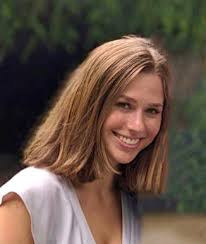 Anna Bloch's Instagram, Twitter & Facebook