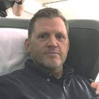 Gordon Pepper's Instagram, Twitter & Facebook