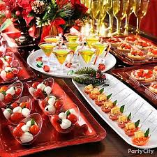 Only 5 minutes to make this beautiful appetizer! 250 Christmas Party Foods Ideas Food Christmas Party Food Cookie Exchange Party