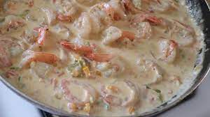 Remove peppers, onion and garlic and set aside. Camarones A La Crema Mexican