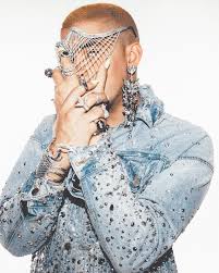 Bunny.style was created by matt orzel, a london based entrepreneur as a celebration of world's diver. Bad Bunny Latin Trap Rapper Emerging Fashion Icon And Champion For A New Latinx Identity Garb
