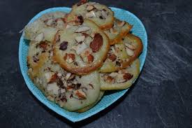 Mendiants Aux Fruits Secs Et Au Roquefort Recette Recette Thermomix Recette Recette Mendiants