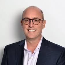 Eduardo Weinstein's Instagram, Twitter & Facebook