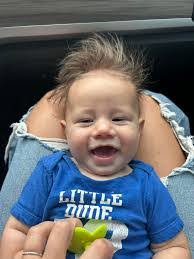 Fallon Robinson's Instagram, Twitter & Facebook