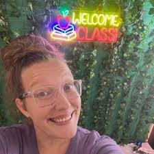 Dani Allen's Instagram, Twitter & Facebook