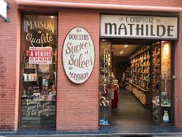 Place de l'or c'est également une équipe d'experts reconnus et réputés pour leur sérieux qui vous donne l'opportunité d'investir dans l'or physique avec un large choix de lingots et comptoir national de l'or. Le Comptoir De Mathilde Toulouse Publicaciones Facebook