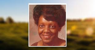 Luella Taylor's Instagram, Twitter & Facebook