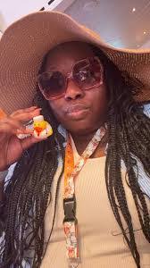 Danielle Epperson's Instagram, Twitter & Facebook