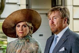 Gepost door unknown op 10:12 geen opmerkingen: Royal Couple Comfort Emotional Rtl Boulevard Reporter Archyworldys
