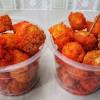 Telur rebus ditambah dengan bumbu merah balado yang meresap hingga dalam akan menggugah selera makan anda. 1