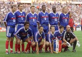 Eso es todo lo que usted necesita para facilidades ducha, aire acondicionado, secador de pelo, equipo de planchado, aseo, microondas, lavavajillas, lavadora, baño privado, calefacción. Foot123 Les 11 De L Equipe De France
