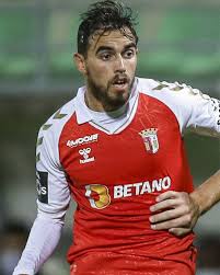 Veja o primeiro onze de 2021/22 o benfica de jorge jesus perdeu a primeira partida de preparação para a temporada 2021/22 frente à equipa b (0x1). Ricardo Horta