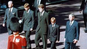 Photogallery of diana spencer updates weekly. Prinz Harry Erinnert Sich An Dianas Tod Ein Grosses Loch Hinterlassen