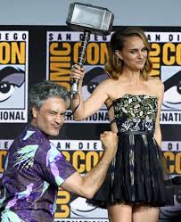 Последние твиты от natalie portman updates (@nportmanonline). Natalie Portman Is Lady Thor In Thor Love And Thunder 2021 Natalieportman
