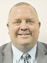 With Waller stepping down, longtime deputy Goff eyes county clerk's post