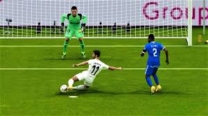 Real madrid overcame getafe in the sides' rearranged laliga matchday 1 meeting, with the hosts claiming victory in the second half, in which karim benzema and ferland mendy got their names on the scoresheet as zinedine zidane's charges converted their dominance into goals. Pes 2021 Real Madrid Vs Getafe La Liga Gameplay Pc Youtube