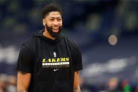Anthony davis is an american professional basketball player. Anthony Davis Is Ready To Play More Center For Lakers In Nba Playoffs Silver Screen And Roll
