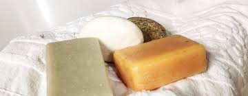 Comment Conserver Son Savon Ou Shampoing Solide En 2020 Savon Shampoing Solide