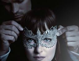 Natürlich gehen beim transfer vom roman zum film auch einige ebenen verloren. Fifty Shades Of Grey Im Free Tv Auf Rtl Sendetermine Infos Fur Alle Teile Kino De