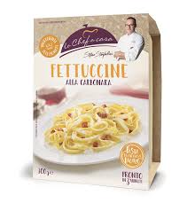 Se le fettuccine risultassero asciutte spruzzatele con l'acqua di cottura della pasta. Carbonara Pronta Gusta La Ricetta Con Fettuccine Fresche