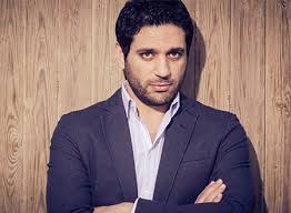 يذكر أن فيلم عقدة الخواجة يشارك فى بطولته بجانب حسن الرداد، بيومى فؤاد وماجد المصرى وحسن حسنى ومحمد لطفى وهنا الزاهد وسامية ويعد هذا الفيلم هو ثالث بطولات الفنان حسن الرداد المطلقة فى عالم السينما، بعدما قدم من قبل فيلمى زنقة ستات وعشان خارجين. Ø¨Ø§Ù„ÙÙŠØ¯ÙŠÙˆ Ø­Ø³Ù† Ø§Ù„Ø±Ø¯Ø§Ø¯ ÙŠØ±Ù‚Øµ Ù…Ø¹ Ù‡Ù†Ø§ Ø§Ù„Ø²Ø§Ù‡Ø¯ ÙÙŠ Ø§Ù„ÙƒÙˆØ§Ù„ÙŠØ³ Ø§Ù„Ù†ØªÙŠØ¬Ø© Ù…Ø¤Ù„Ù…Ø© Ù‚Ù†Ø§Ø© Ø§Ù„ØªØºÙŠÙŠØ± Ø§Ù„ÙØ¶Ø§Ø¦ÙŠØ©