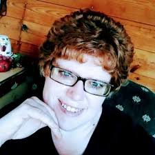 Tina Mumaw's Instagram, Twitter & Facebook