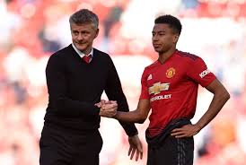 Jesse ellis lingard (born 15 december 1992) is an english professional footballer who plays as an attacking midfielder or as a winger56 for premier. Jesse Lingard Reveals Mother S Illness Has Affected His Manchester United Form Bleacher Report Latest News Videos And Highlights